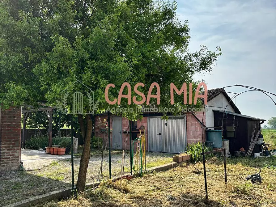 Immagine 60 di Casa indipendente in vendita  in Località stradone a Agazzano