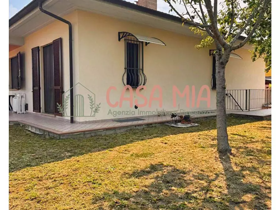 Immagine 6 di Casa semindipendente in vendita  in Via molino nuovo a Agazzano