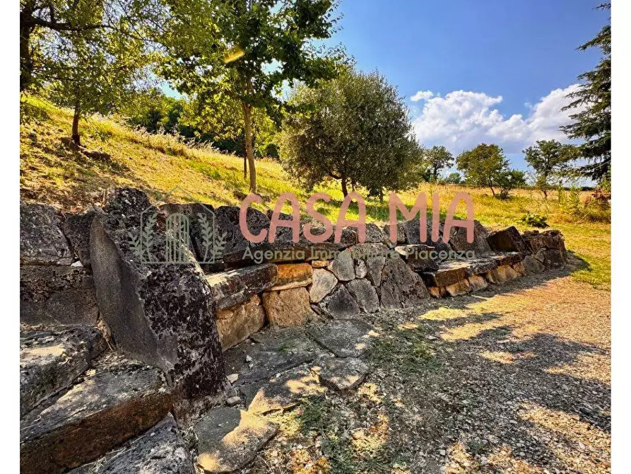 Immagine 3 di Rustico / casale in vendita  in Via del borgo a Agazzano