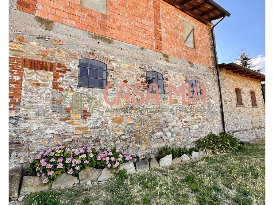 Immagine 12 di Rustico / casale in vendita  in Via del borgo a Agazzano