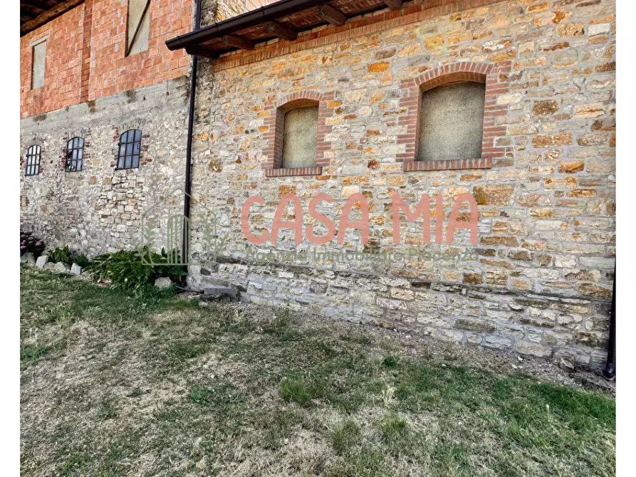 Immagine 15 di Rustico / casale in vendita  in Via del borgo a Agazzano