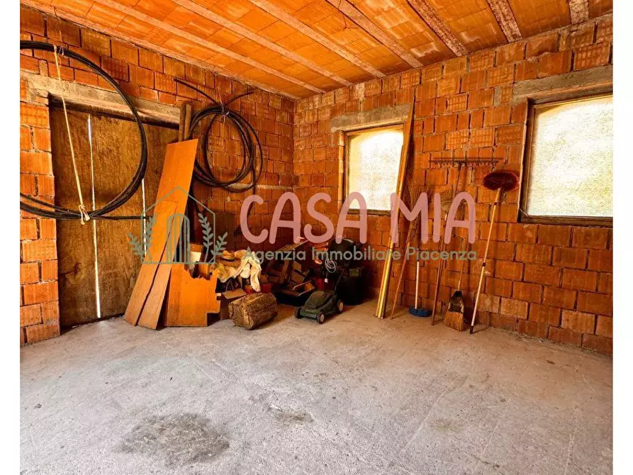 Immagine 17 di Rustico / casale in vendita  in Via del borgo a Agazzano