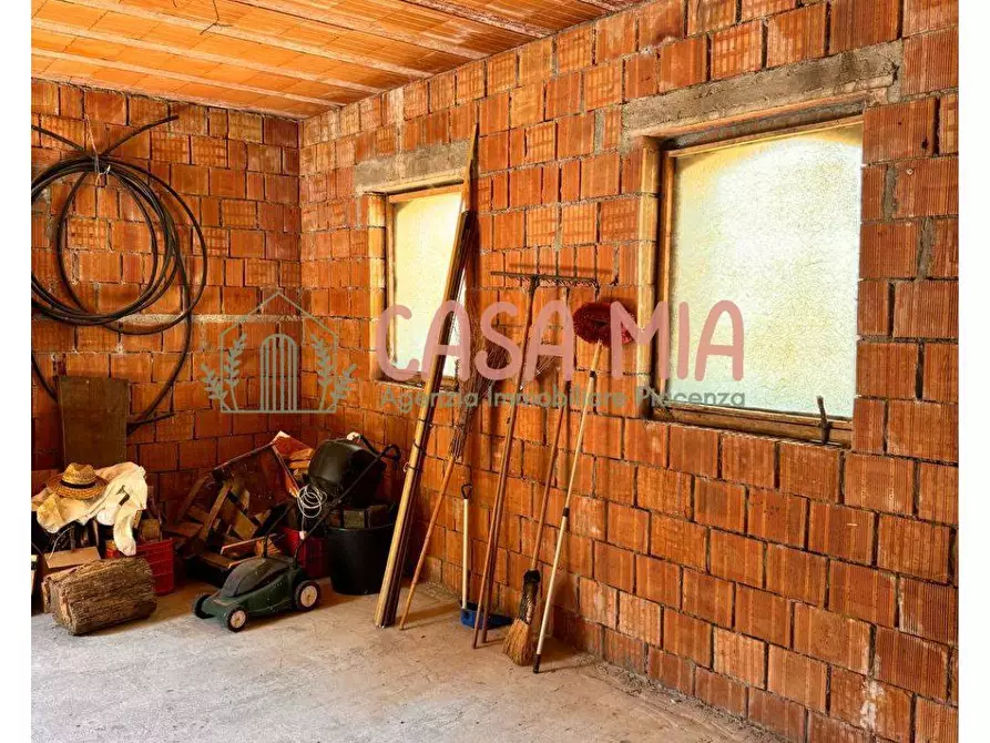 Immagine 18 di Rustico / casale in vendita  in Via del borgo a Agazzano