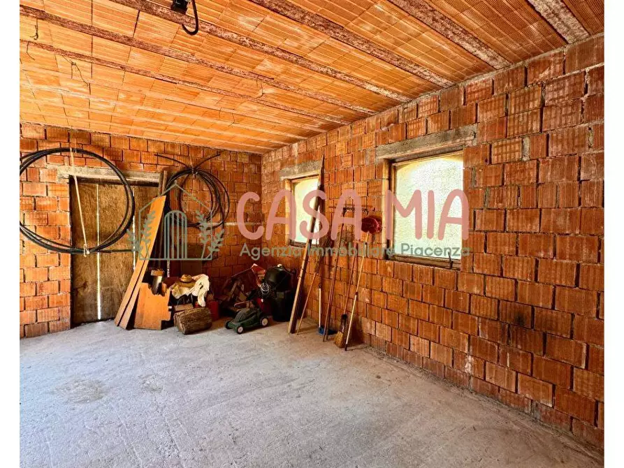 Immagine 19 di Rustico / casale in vendita  in Via del borgo a Agazzano