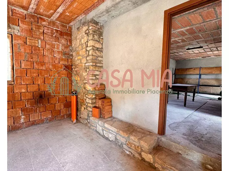 Immagine 20 di Rustico / casale in vendita  in Via del borgo a Agazzano