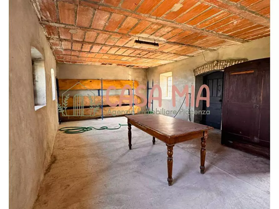Immagine 22 di Rustico / casale in vendita  in Via del borgo a Agazzano