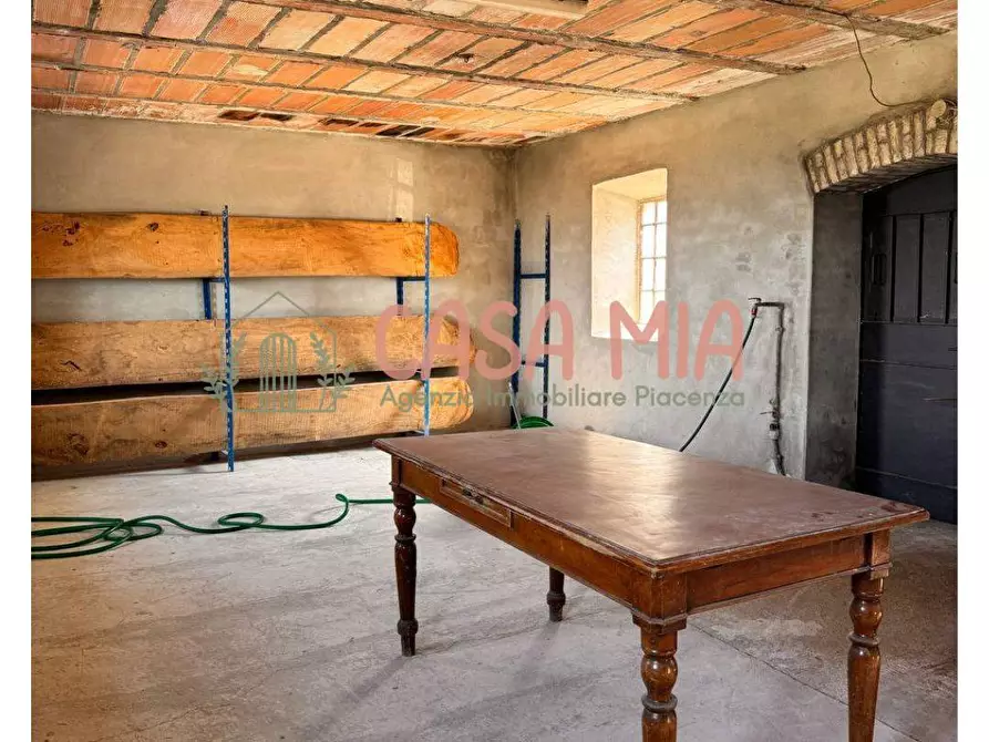 Immagine 24 di Rustico / casale in vendita  in Via del borgo a Agazzano