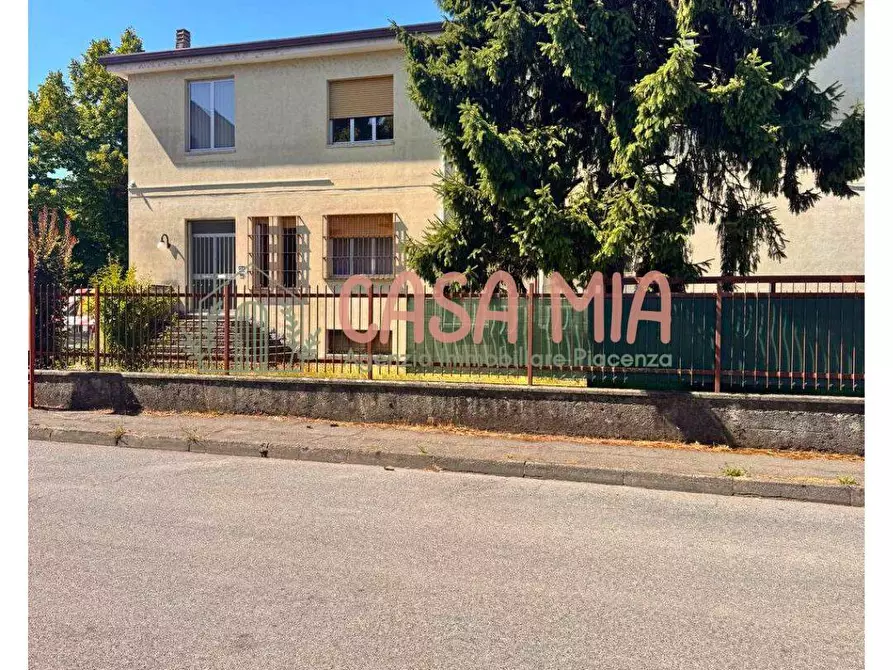 Immagine 14 di Capannone industriale in vendita  in Via Unicef a Piacenza