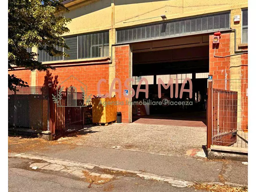 Immagine 19 di Capannone industriale in vendita  in Via Unicef a Piacenza