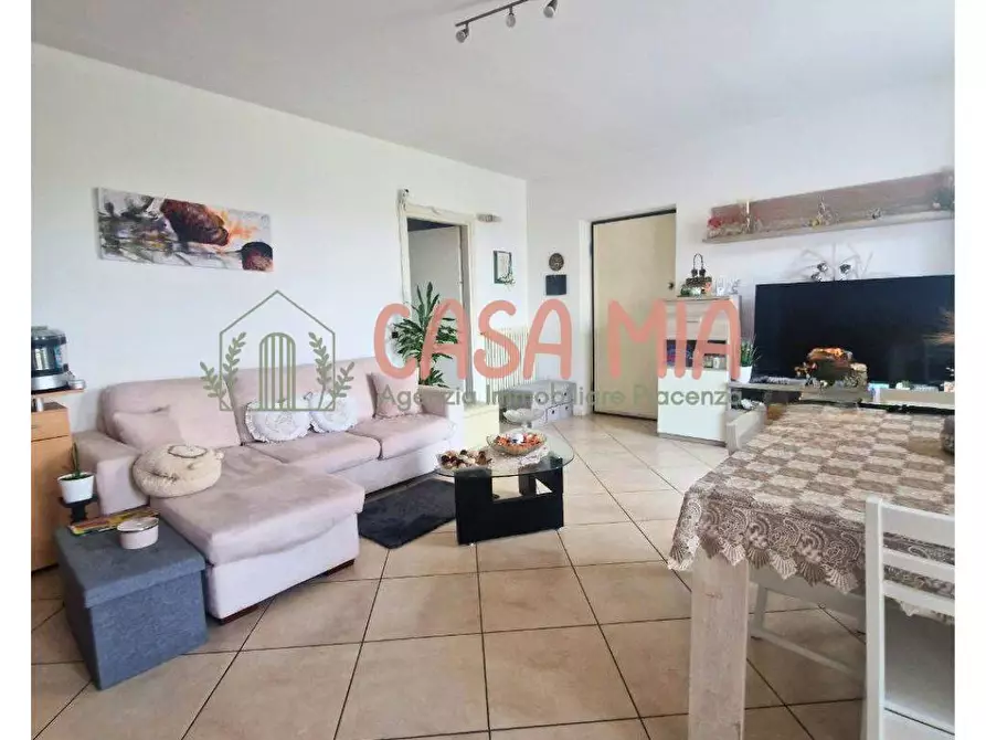 Immagine 3 di Appartamento in vendita  in VIA MOSCHINO a Agazzano