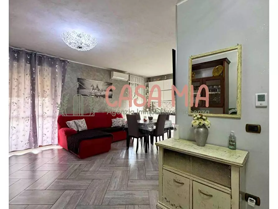 Immagine 18 di Appartamento in vendita  in via fulgosi a Agazzano