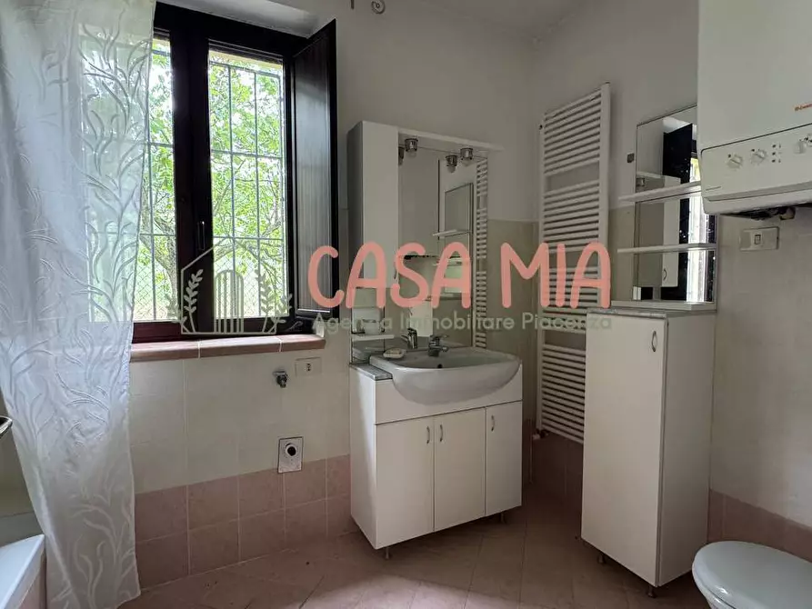 Immagine 13 di Casa indipendente in vendita  in Via pertini a Agazzano