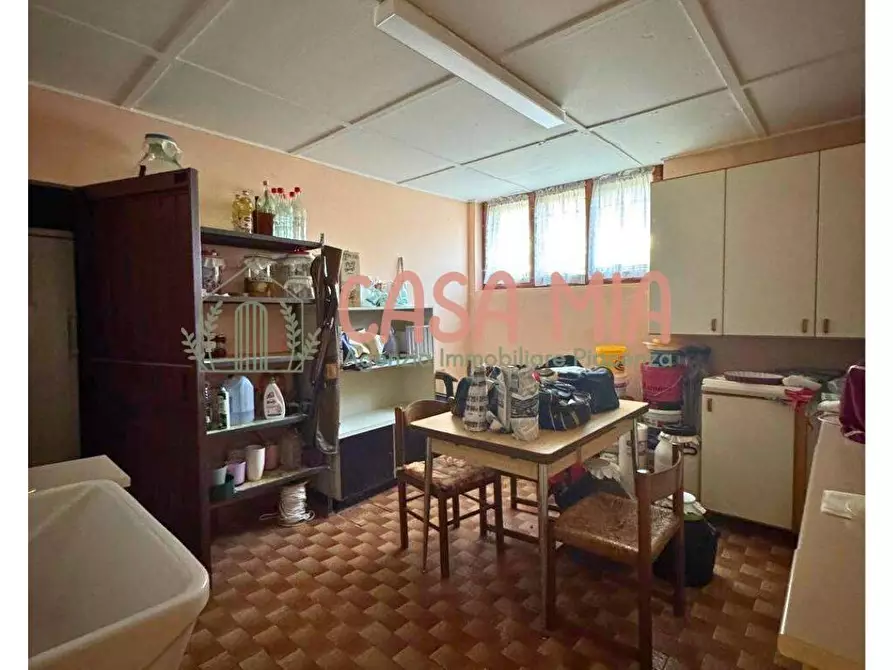 Immagine 56 di Villa in vendita  in Via De amicis a Agazzano