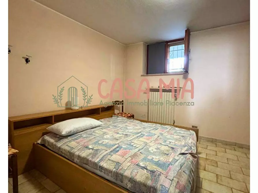 Immagine 57 di Villa in vendita  in Via De amicis a Agazzano