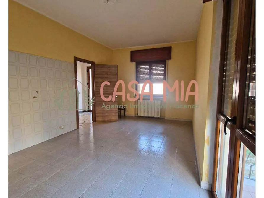 Immagine 10 di Appartamento in vendita  in VIA PONCHIELLI a Castel San Giovanni