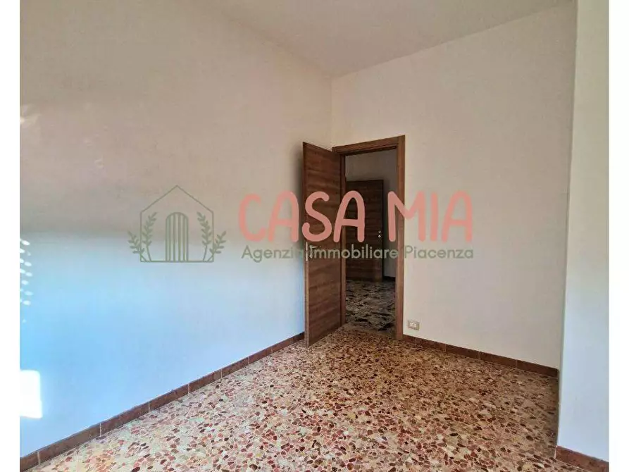 Immagine 27 di Appartamento in vendita  in VIA PONCHIELLI a Castel San Giovanni