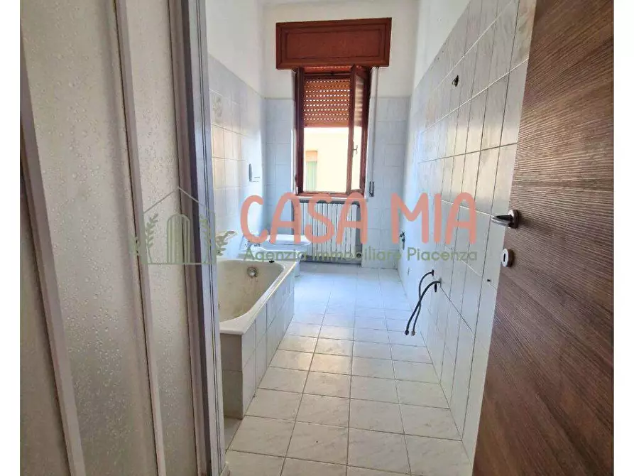 Immagine 32 di Appartamento in vendita  in VIA PONCHIELLI a Castel San Giovanni