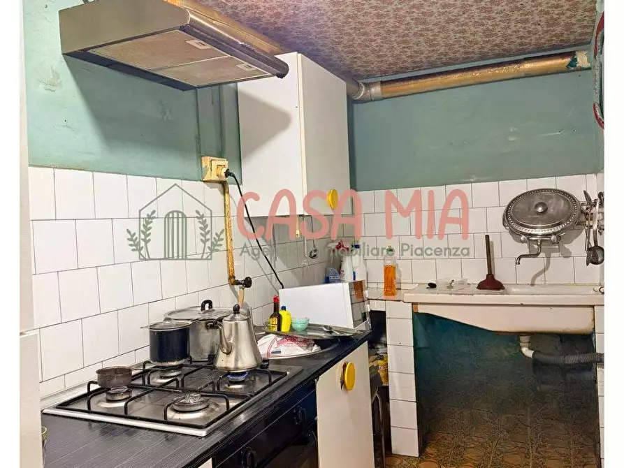 Immagine 12 di Casa semindipendente in vendita  in Via contorno a Agazzano