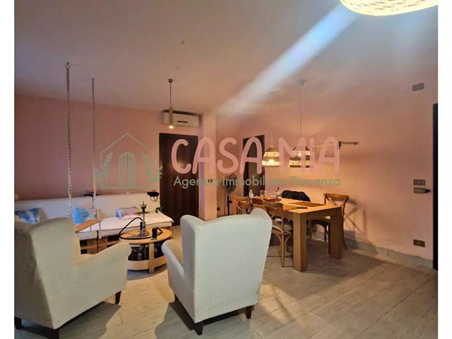 Immagine 2 di Appartamento in vendita  in VIA EMILIA PAVESE a Piacenza