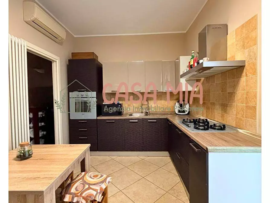 Immagine 19 di Appartamento in vendita  in via IV novembre a Agazzano