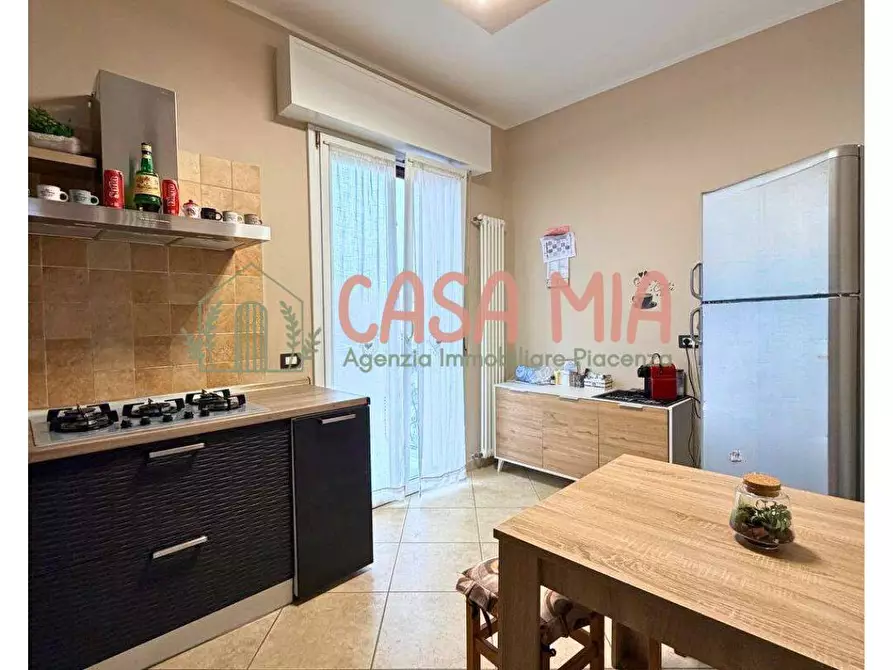 Immagine 20 di Appartamento in vendita  in via IV novembre a Agazzano