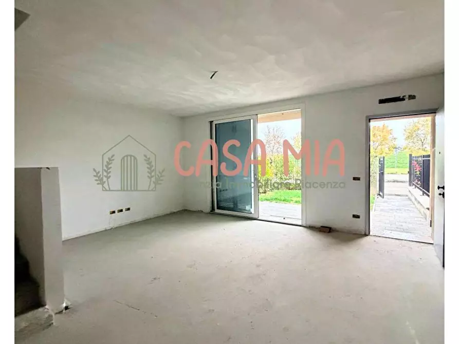 Immagine 5 di Villetta a schiera in vendita  in Via deledda a Piacenza