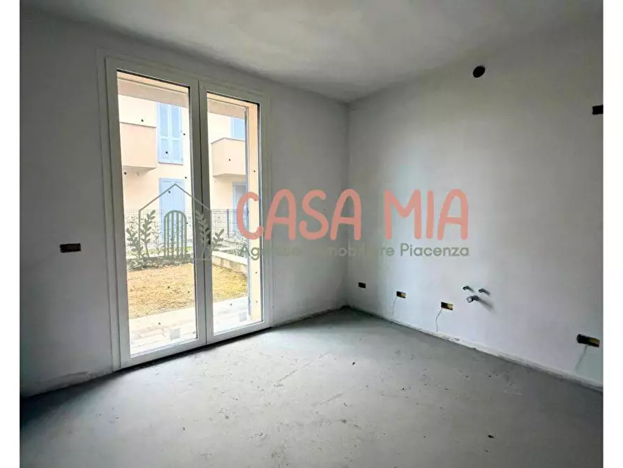 Immagine 12 di Villetta a schiera in vendita  in Via deledda a Piacenza
