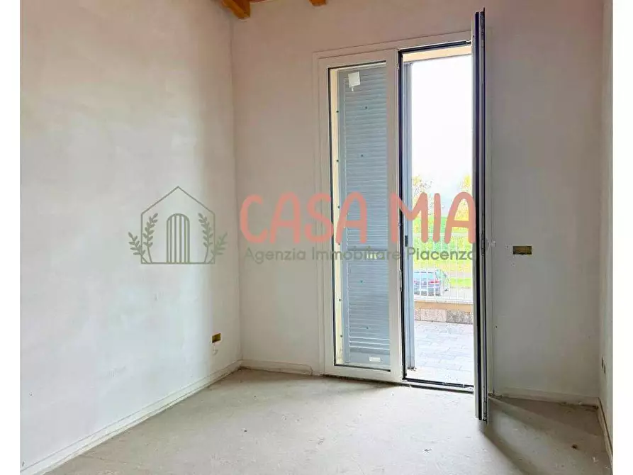 Immagine 21 di Villetta a schiera in vendita  in Via deledda a Piacenza