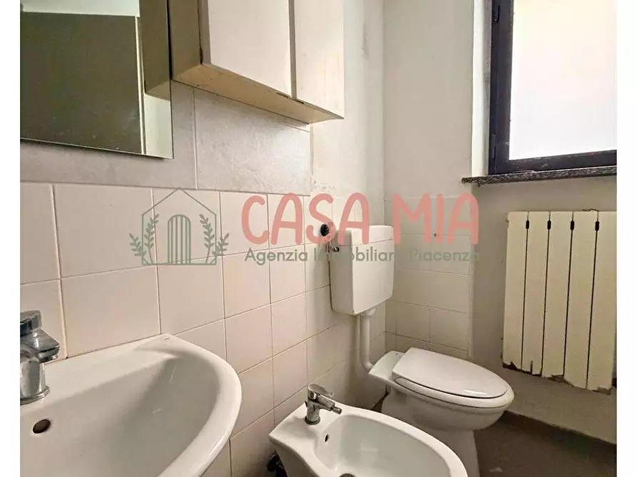 Immagine 14 di Casa semindipendente in vendita  in Via Andrea Costa a Castel San Giovanni