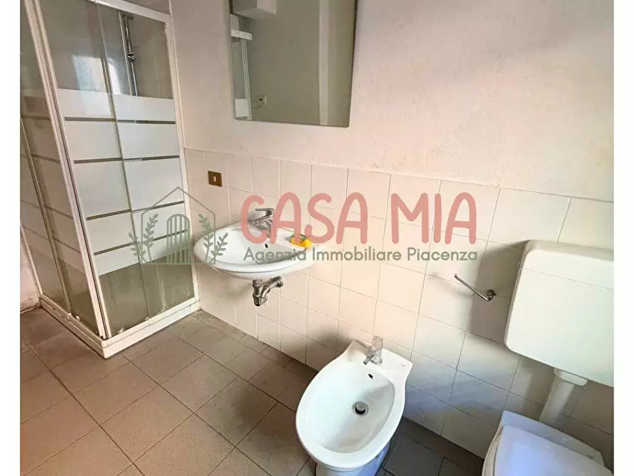 Immagine 23 di Casa semindipendente in vendita  in Via Andrea Costa a Castel San Giovanni