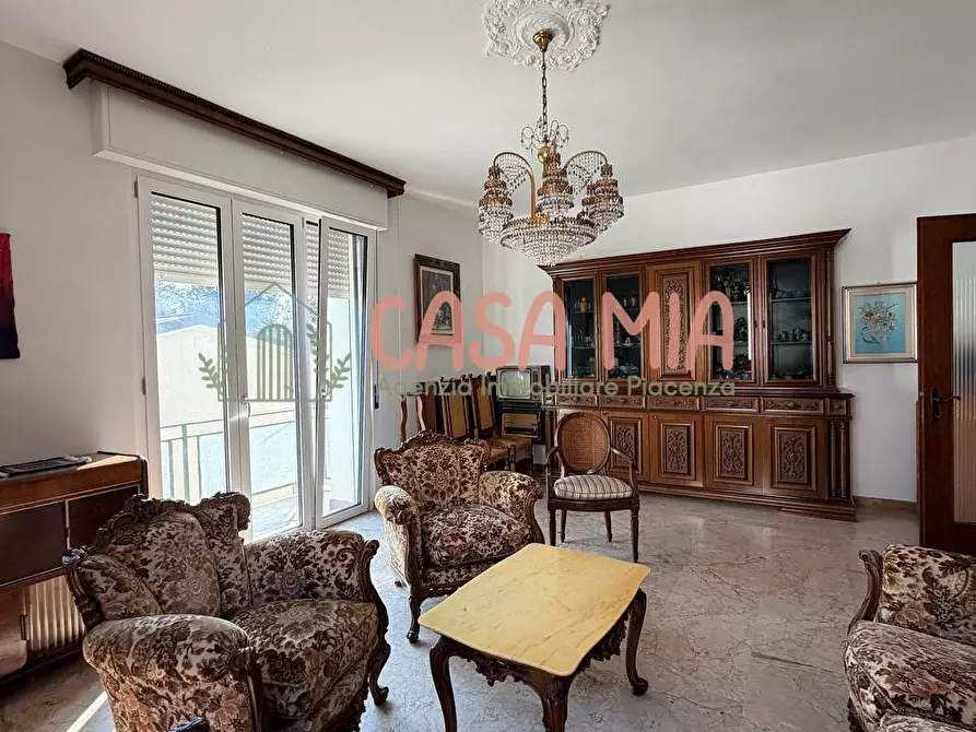 Immagine 6 di Villa in vendita  in via curiel a Agazzano