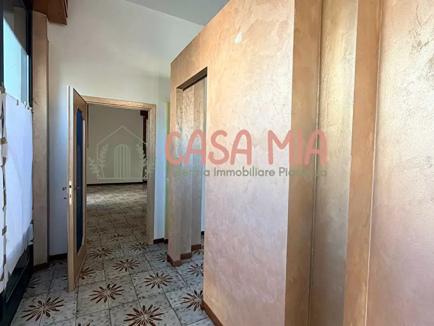 Immagine 15 di Villa in vendita  in via curiel a Agazzano