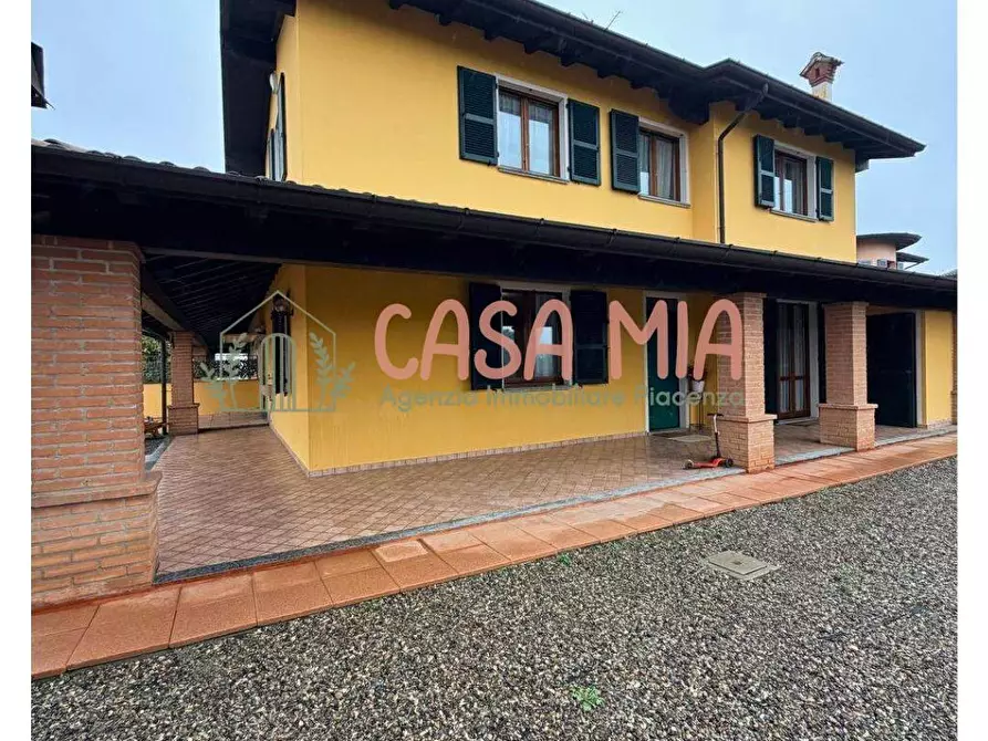 casa indipendente in vendita ad Agazzano