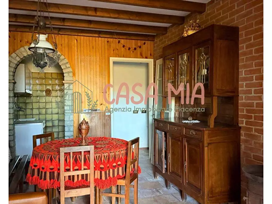 Immagine 4 di Casa semindipendente in vendita  in località Bozzola a Agazzano