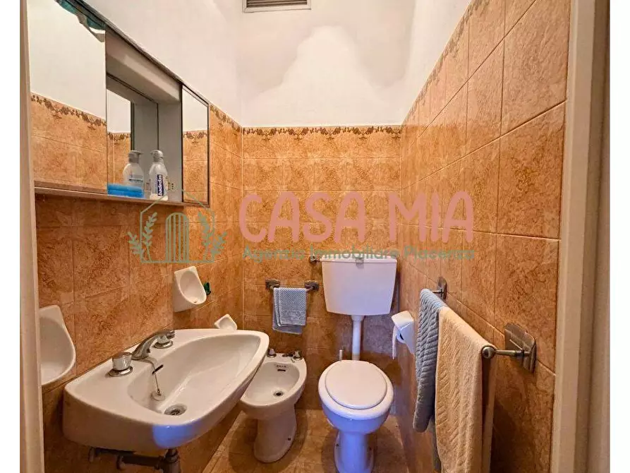 Immagine 21 di Casa semindipendente in vendita  in località Bozzola a Agazzano