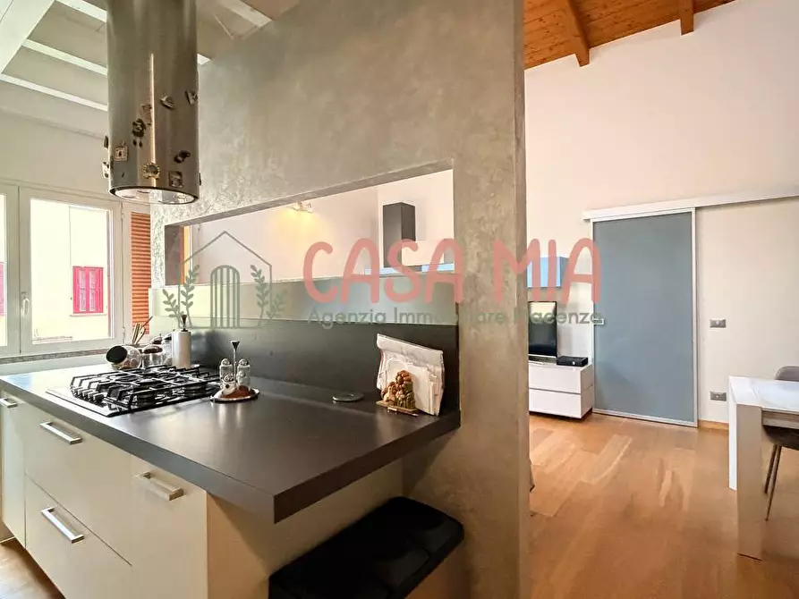 Immagine 7 di Appartamento in vendita  in Via della resistenza a Agazzano