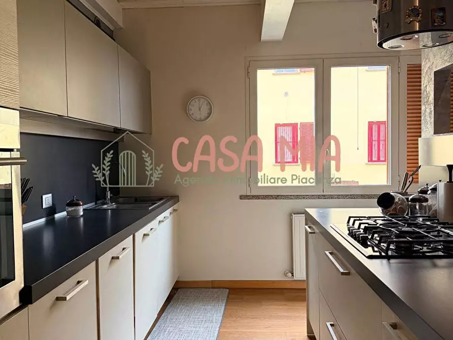 Immagine 8 di Appartamento in vendita  in Via della resistenza a Agazzano