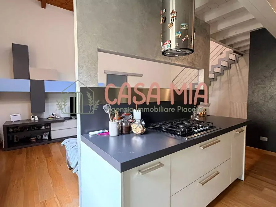 Immagine 2 di Appartamento in vendita  in Via della resistenza a Agazzano