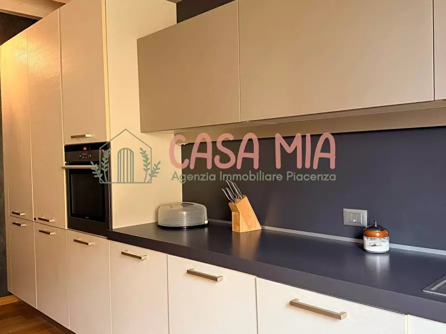 Immagine 13 di Appartamento in vendita  in Via della resistenza a Agazzano