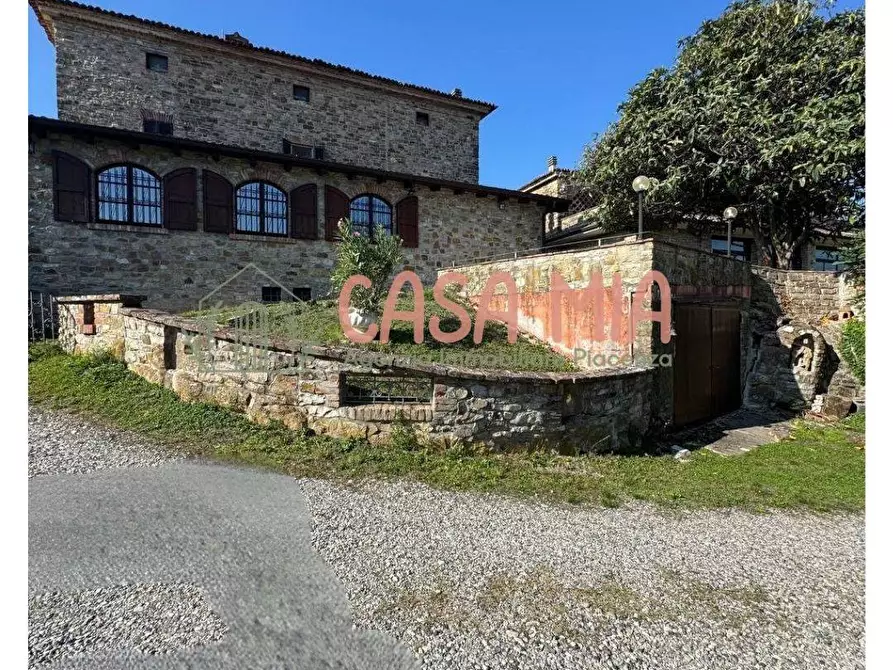 Immagine 2 di Rustico / casale in vendita  in località Poggiarello a Agazzano