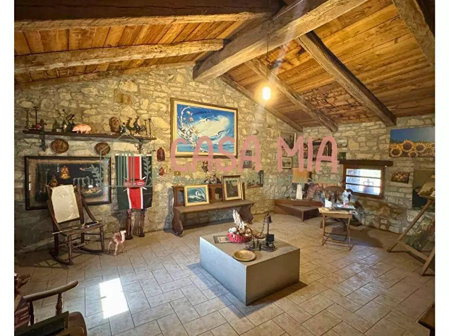 Immagine 42 di Rustico / casale in vendita  in località Poggiarello a Agazzano