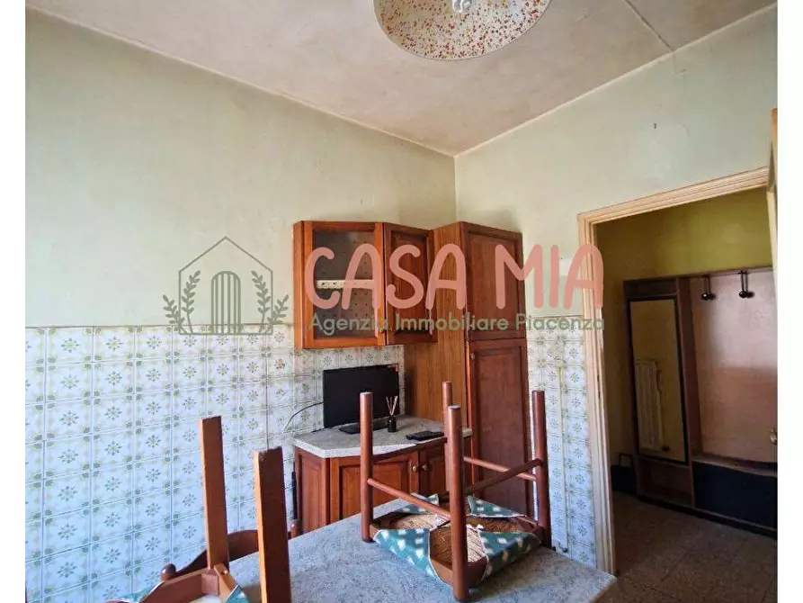 Immagine 12 di Appartamento in vendita  in via roma a Agazzano