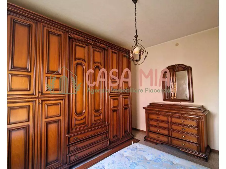 Immagine 30 di Appartamento in vendita  in via roma a Agazzano