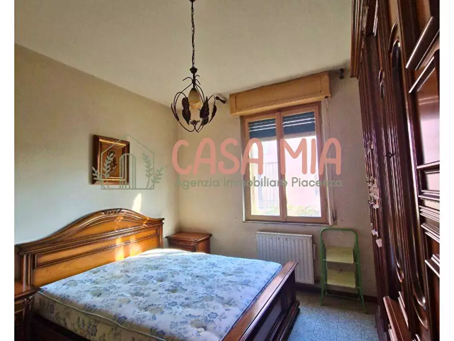 Immagine 32 di Appartamento in vendita  in via roma a Agazzano