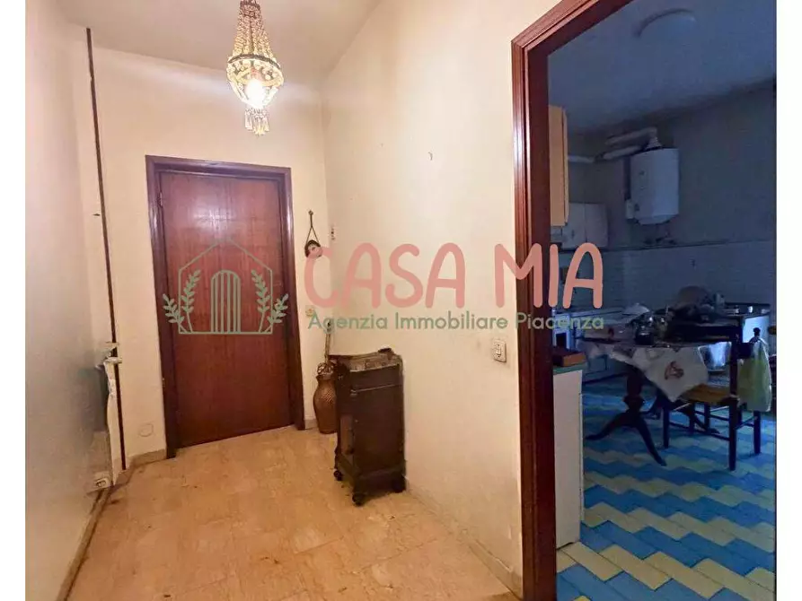 Immagine 3 di Appartamento in vendita  in via vicolo valverde 4 a Piacenza