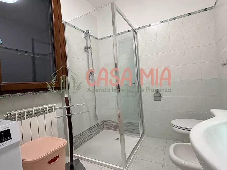 Immagine 5 di Appartamento in vendita  in Via Volta a Agazzano