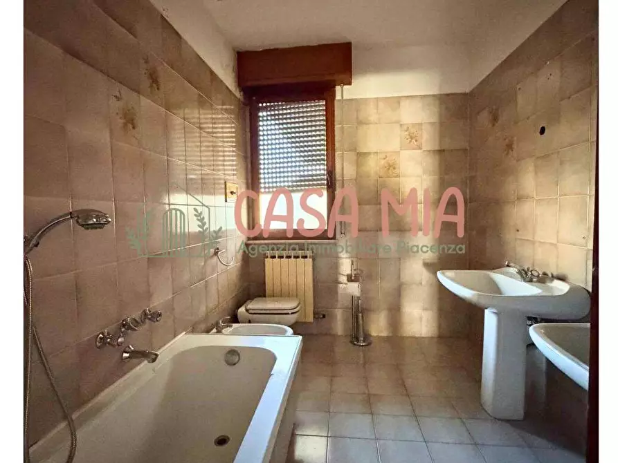 Immagine 21 di Appartamento in vendita  in via pietro nenni a Agazzano