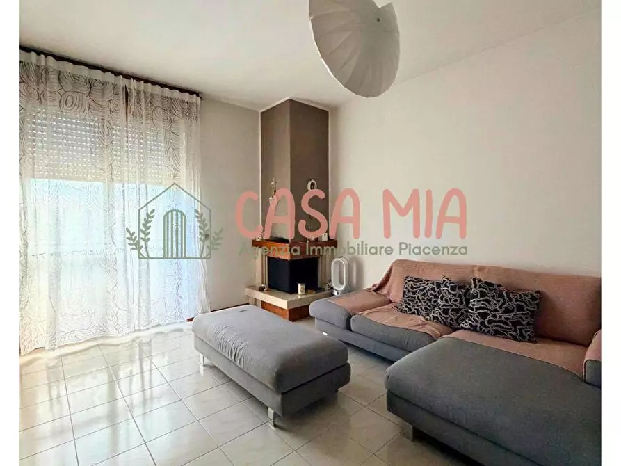 Immagine 6 di Appartamento in vendita  in via alicata a Agazzano