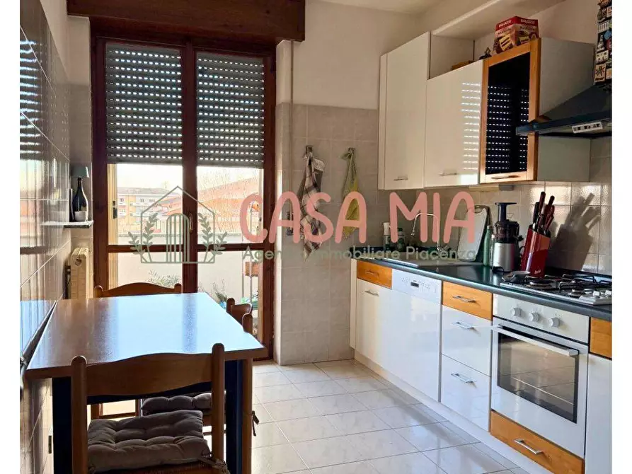 Immagine 9 di Appartamento in vendita  in via alicata a Agazzano