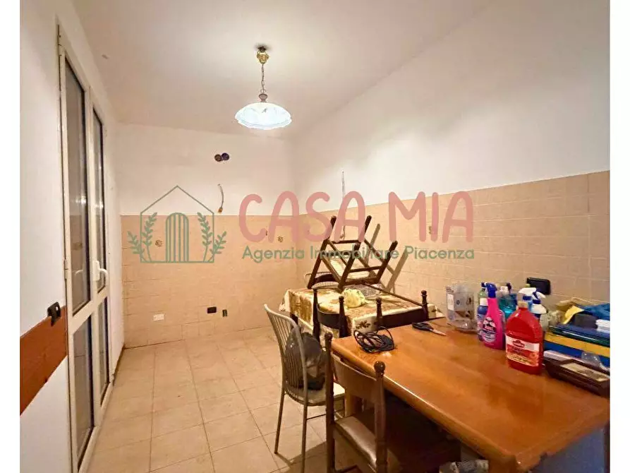 Immagine 17 di Appartamento in vendita  in via roma a Agazzano